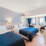 Gulet Hotel